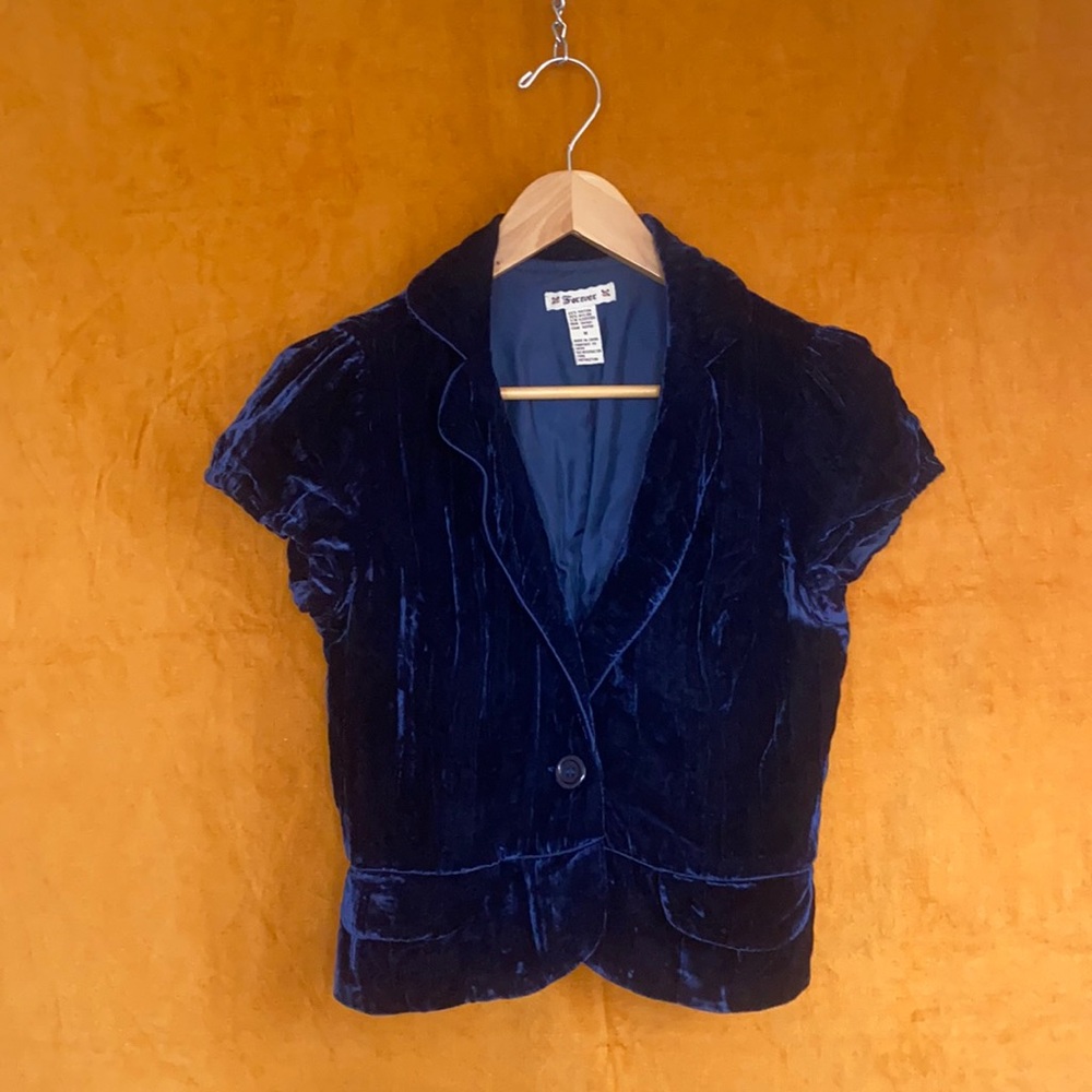 Vintage blue velvet short sleeve blazer